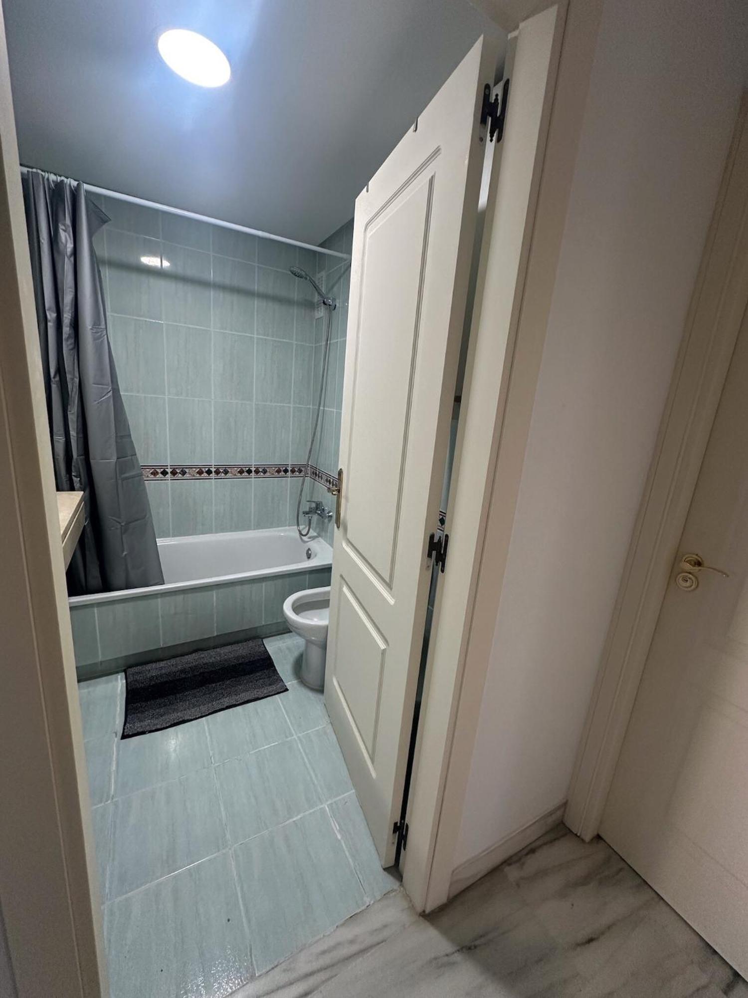 Torremolinos Habitaciones Privada En Apartamentos Compartidos Exteriör bild