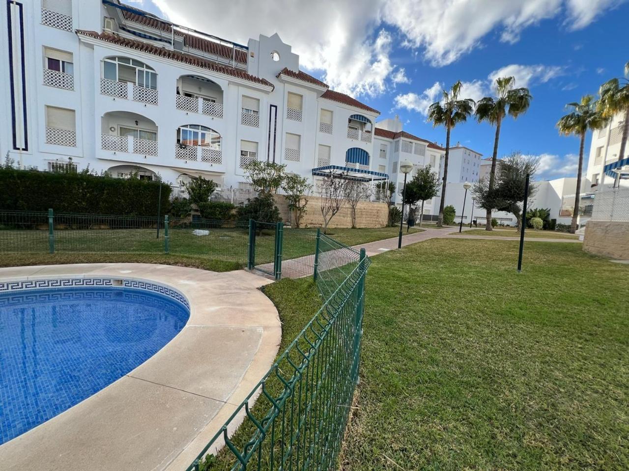 Torremolinos Habitaciones Privada En Apartamentos Compartidos Exteriör bild